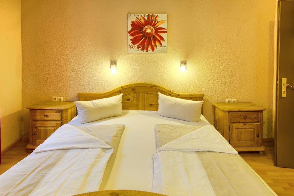 Hotel Sonne Staufen im Breisgau Exteriör bild